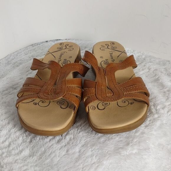 Bear Traps Jaxson Faux Leather Sandals - Picture 2 of 7